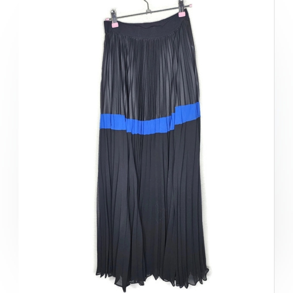 BCBGMaxAzria Dallin B Chiffon Sunburst Pleated Maxi Skirt in Black Combo Size S - Picture 3 of 11